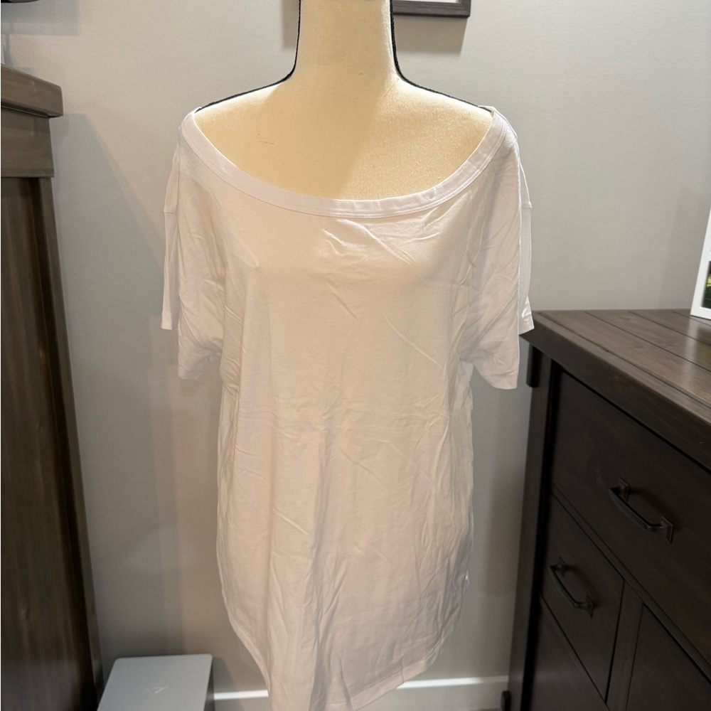 NWT 100% Cotton Fabletics White Off-Shoulder Tee
